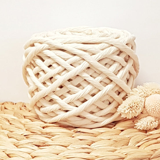 Lil' Luxe Macrame Cotton - 5mm Natural - 25 metres