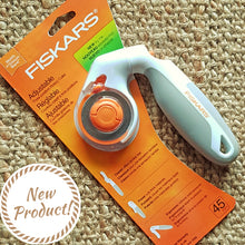 Fiskars Adjust-Handle Rotary Cutter - 45mm